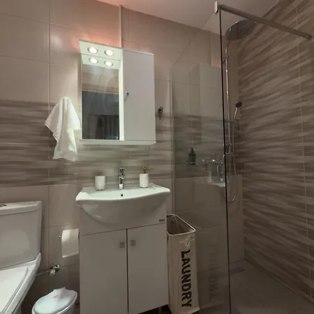 Jimmy's House Apartman *